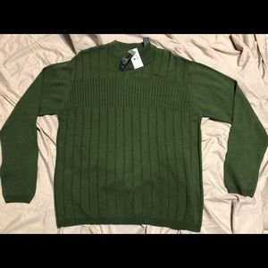 Men’s Green Sweater - Brand TSR - New with tags